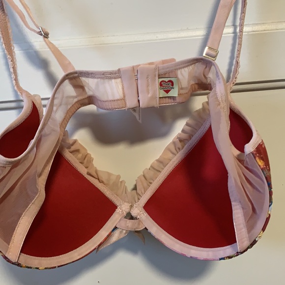 Unique cute Bra size 38 - Picture 4 of 6